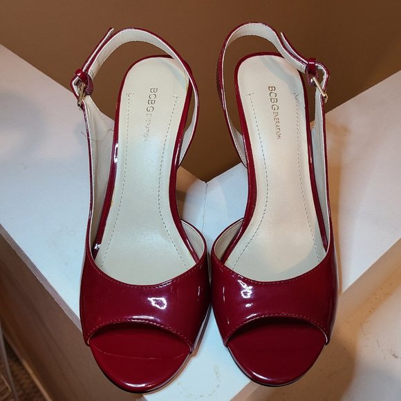 "BCBGeneration" SLING BACK PUMPS - NEW WITH TAG - Picture 5 of 7